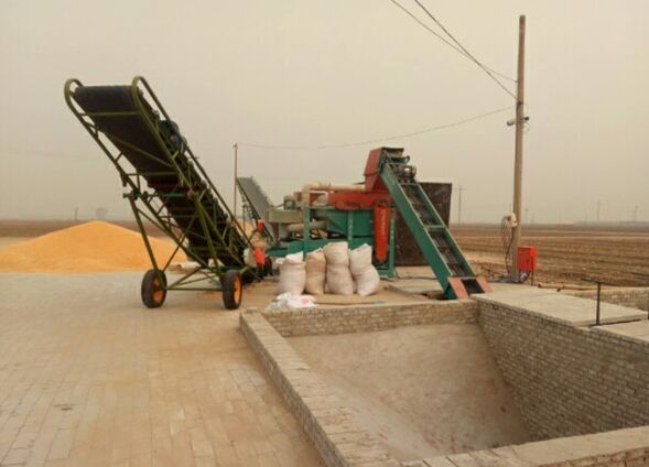 UGTL-1 Large Capacity Corn Threshing Machine