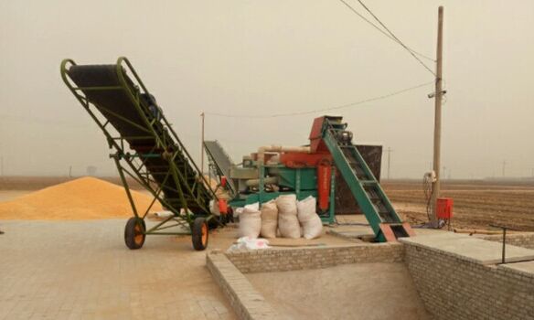 UGTL-1 Large Capacity Corn Threshing Machine